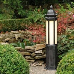 Robers Leuchten Handgeschmiedete Wegeleuchte - mit oder ohne Steckdose wählbar - Höhe 100cm